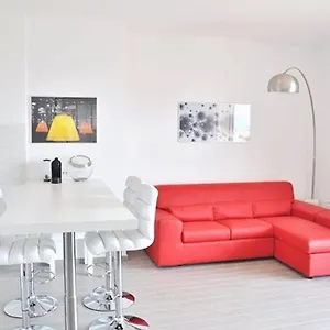 Spinnaker Holidays Appartamento